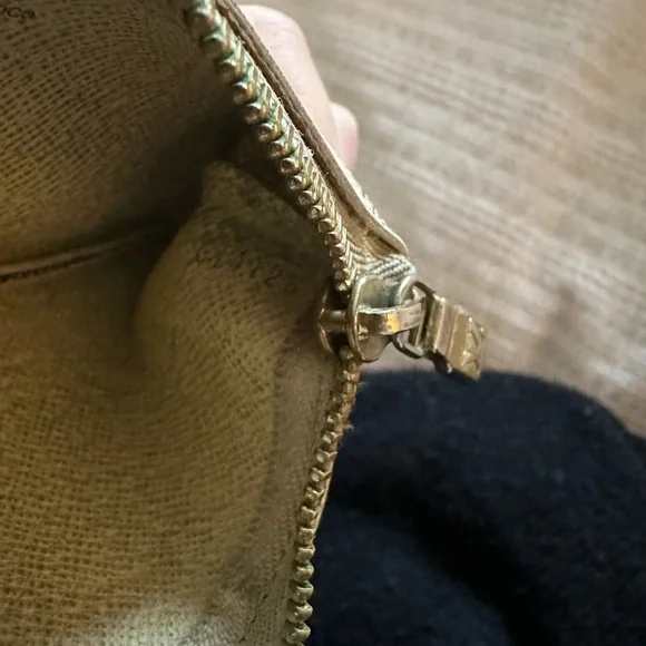 Louis Vuitton Damier Azur Pouchette - Picture 3 of 11